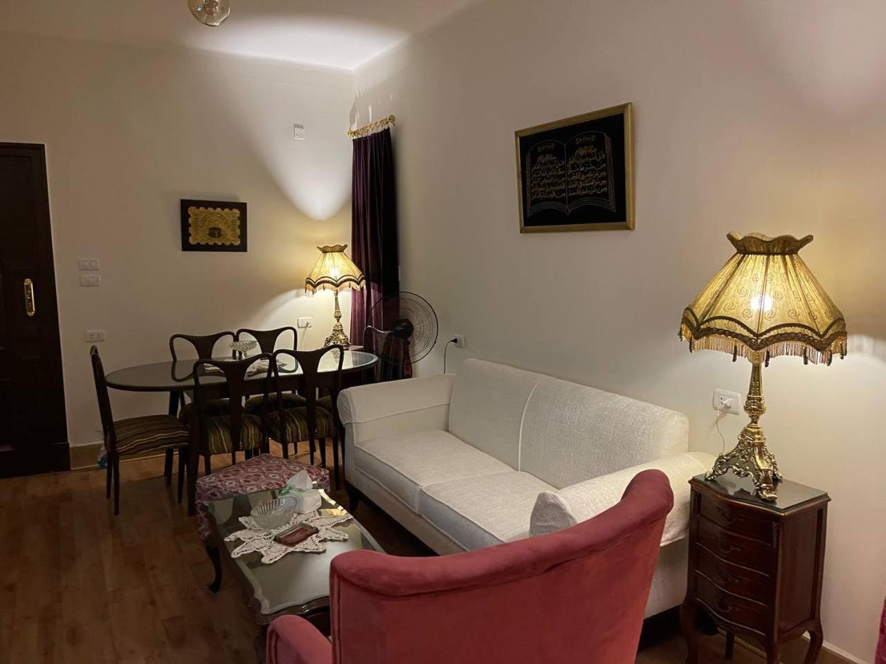 Wonderful Place In Dokki Apartment Cairo